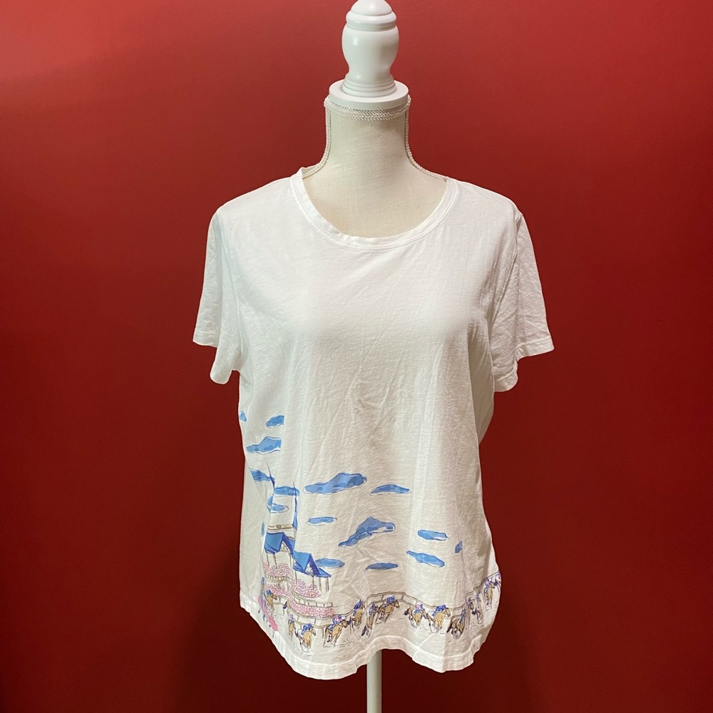 Vineyard Vines Derby T-shirt.